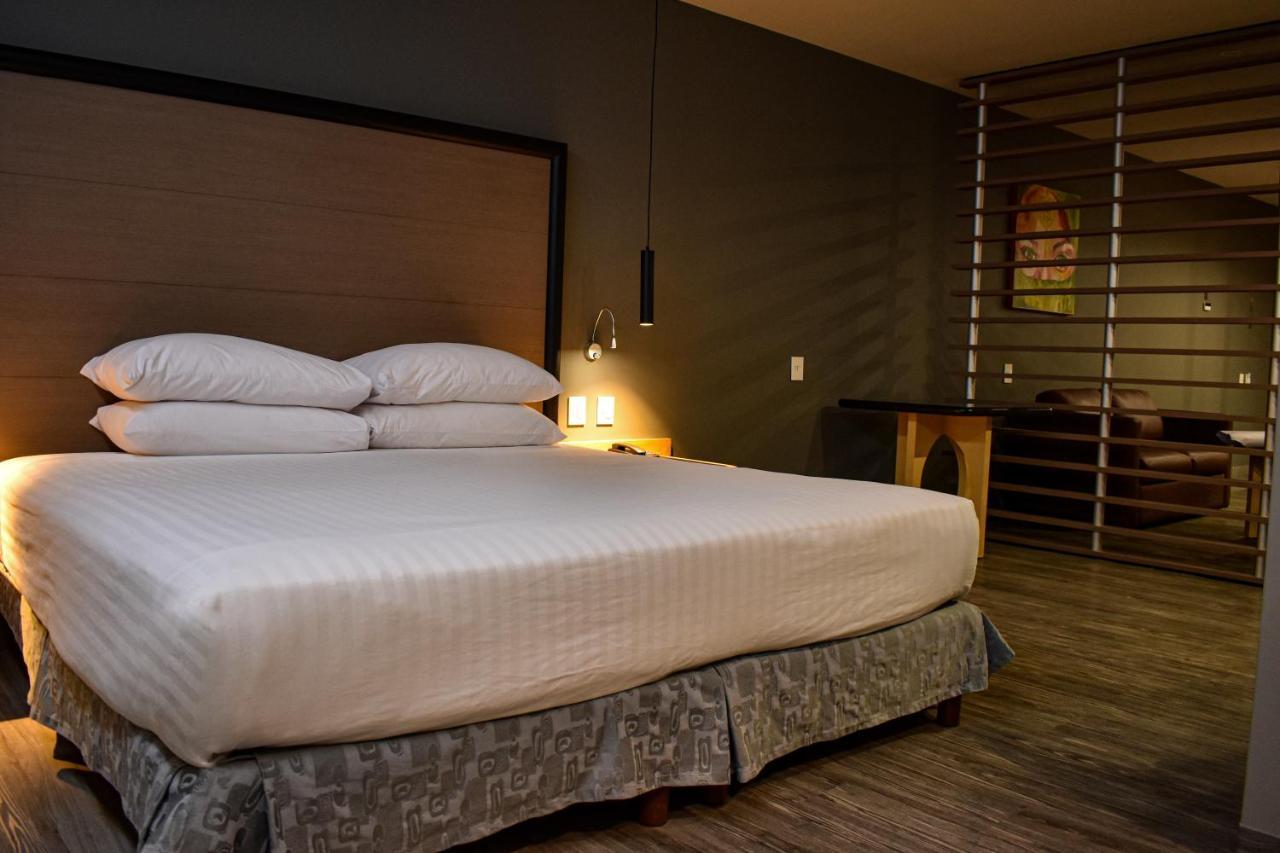 Ramada By Wyndham Mexico City Santa Fe Εξωτερικό φωτογραφία