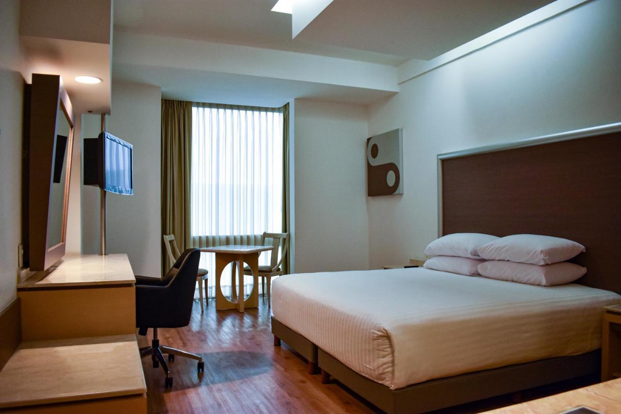 Ramada By Wyndham Mexico City Santa Fe Εξωτερικό φωτογραφία