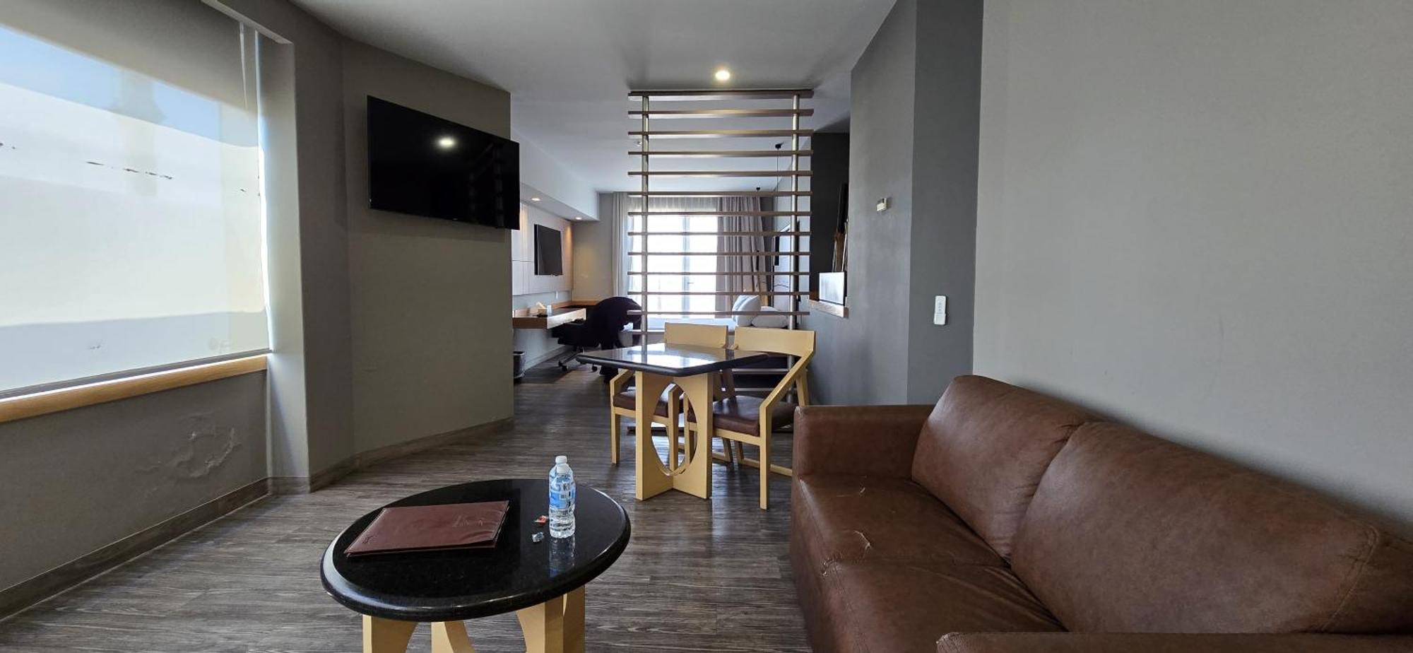 Ramada By Wyndham Mexico City Santa Fe Εξωτερικό φωτογραφία