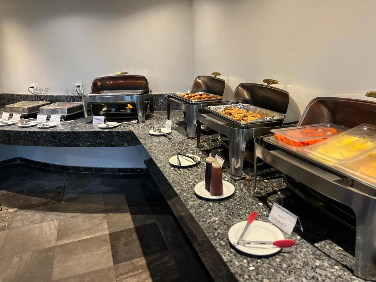 Ramada By Wyndham Mexico City Santa Fe Εξωτερικό φωτογραφία